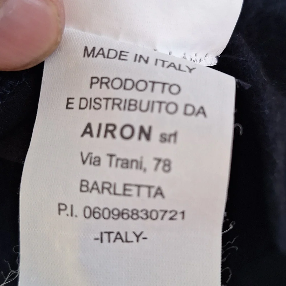 Elegant DIKTAT Made In ITALY Dark BLUE Blazer for Men, SIZE 46